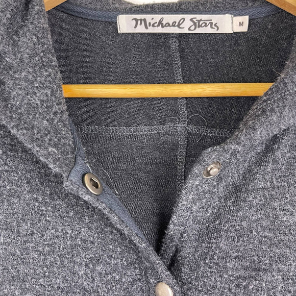 Michael Stars Grey Short Sleeve Metal Snap Button Hooded Cardigan Women's Medium - Picture 3 of 9
